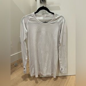 Lululemon long-sleeve workout top